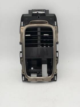 Dp53-19c570-a Lincoln 15-19 Mkc Rear Center Console Ac Air Vent Panel Assembly
