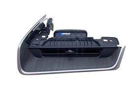 P11nan4xx Lucid 2023 Air Oem Left Side Dashboard Vent With Trim