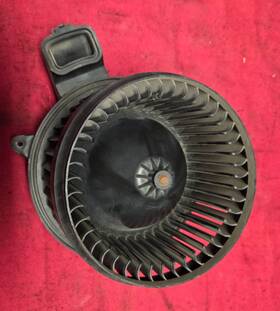 172210275 Mahle 17221 0275 Blower Motor Ac/ Heater Fan W205 7009 00