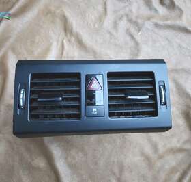 2048304954 Mercedes-benz 2010 2012 Glk350 Center Dash Heater A/c Air Vent