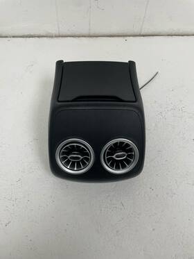 2386804202 Mercedes-benz 2018-2023 E450 W213 Oem 3.0l Rwd Rear Center Console Ac Air Vent Trim