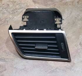 A1668300154 Mercedes-benz 2013 - 2016 Ml350 Gl450 X166 Front Left Dash Panel Air Vent 1668300154