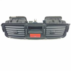 Mr636449 Mitsubishi 2002 Lancer Center A/c Air Condition Heater Vent With Clock And Hazard P/n