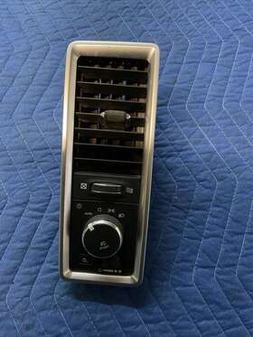 1wp28dx9ad Mopar 2017 Dodge Ram 3500 Driver Left A/c And Heating Hvac Air Vent Oem