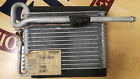 Na0151 Peterbilt Genuine Sleeper Evaporator Core With Expansion Valve