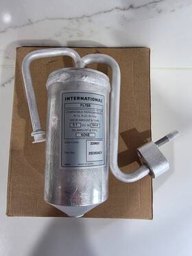 Navistar 2522824c1 Genuine Ih A/c Dryer Filter
