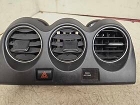 999232 Nissan Fits 07 Altima Air Conditioning And Heating Vents With Bezel Hazard Lights Oem