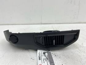 682a29fv5a Nissan Trucks 2022 - 2024 Titan Xd Right Dashboard Air Vent Grille With Cover Trim Panel