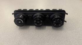 F21-1028-13b1 Paccar F21-1035-13n1 Kenworth T680 Ac Control Module Part # Oem Used Tested