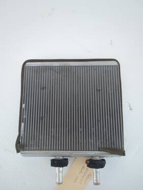 W2046001 Paccar Genuine Heater Core