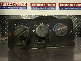 806-0068-000 Peterbilt 18-044610 2004 378 A/c Climate Control Module P/n And