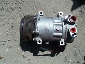 1652-ups Peterbilt 1996519 International Air Conditioner Compressor 2005 3153404