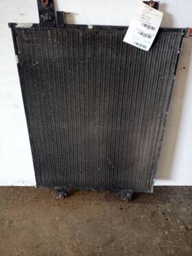 679.pthc07 Peterbilt 2007 387 Ac Condenser 8572367