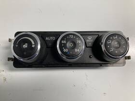 F21-1048-20012 Peterbilt 2022-2025 579 Temperature Controls - Used P/n F21104820012