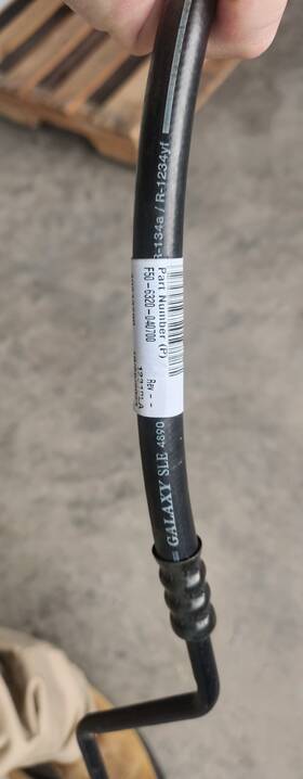 F50-6320-040700 Peterbilt Ac Line