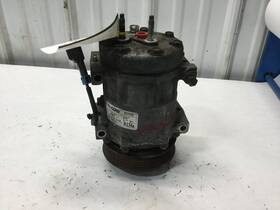 F69-1015-131 Peterbilt 579 Air Conditioner Compressor - Used P/n F691015131