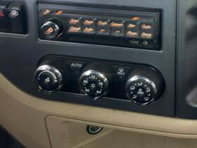 Q21-6032-2241 Peterbilt 2013-2017 579 Heater A/c Temperature Controls - Used P/n Q2160322241