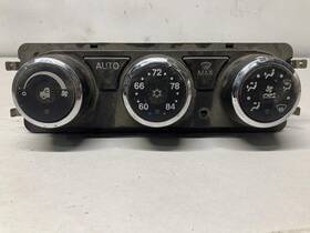 Peterbilt Q21-632-2381 2018-2022 567 Heater A/c Temperature Controls - Used P/n Q216322381