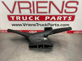 S66-6028 Peterbilt Duct-windshield Defrost