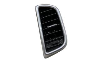 7p5819204 Porsche 2016 Cayenne Rear Right Center Console Ac Vent Silver/ Black