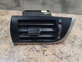 5565006151 Toyota 2012-14 Camry Drivers Side Outer Dash Vent