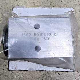 12-2612a Truck Air Mei Block Type Exp. Valve Open Box Condition
