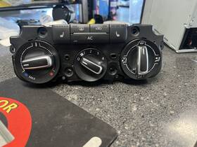 5c0820047aq Volkswagen 2011-2014 Jetta Heat/ac Controller/ Climate Control 5c0820047 Aq