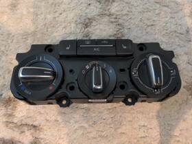 5c0820047ba Volkswagen Vw Jetta Mk6 Heat/ac Controller 5c0 820 047 Ba Used Oem