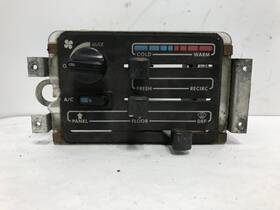 3967987 Volvo Wah Heater A/c Temperature Controls - Used P/n