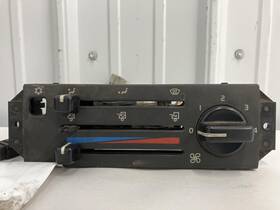 3981315 Volvo 1998-2003 Vnl Heater A/c Temperature Controls - Used P/n