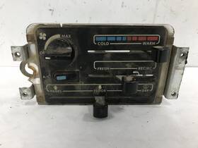 758019 Volvo Wca Heater A/c Temperature Controls - Used P/n