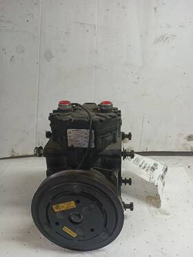 Et210l-25150 York 682.ihhc03 Ac Compressor Pump With Clutch 12040648