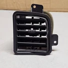 00-06 Chevrolet Suburban 1500 Dash Mounted Vent. Fixed Price $24.99.