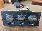 2008 Peterbilt Hvac Controls Heat P/n: 18-05002-001. Fixed Price $180.96.