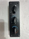 Freightliner Control Head Assembly A22-57054-007, Mei 13905. Fixed Price $249.65.